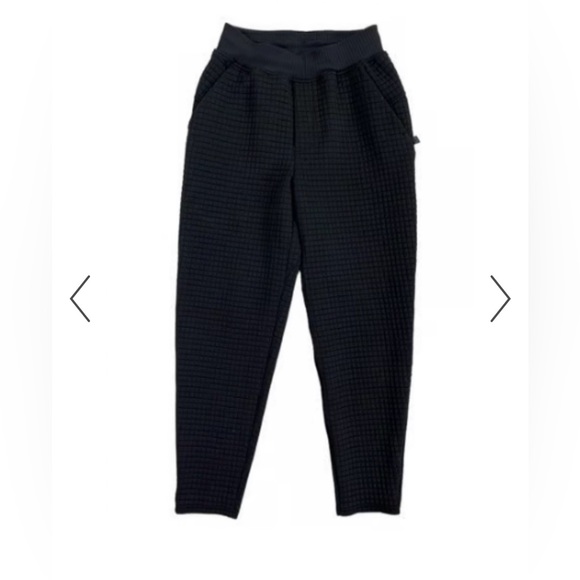 Lululemon lab black textured matching set - Picture 3 of 6